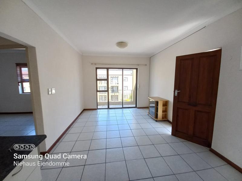 To Let 1 Bedroom Property for Rent in Guldenland Western Cape